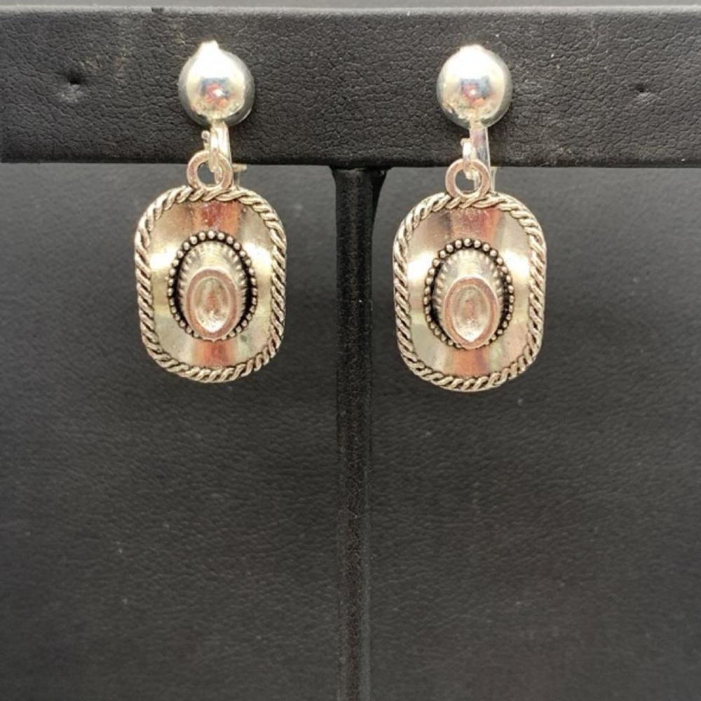 Silver tone cowboy / cowgirl hat clip on earrings